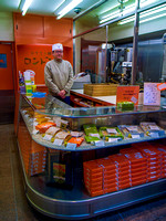 Nishiki markets