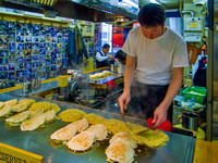 Okonomiyaki meal at the Shintenchi Plaza